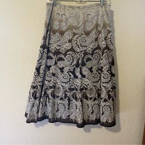 Liz Claiborne A-Line Skirt in Gray and Cream Paisley
